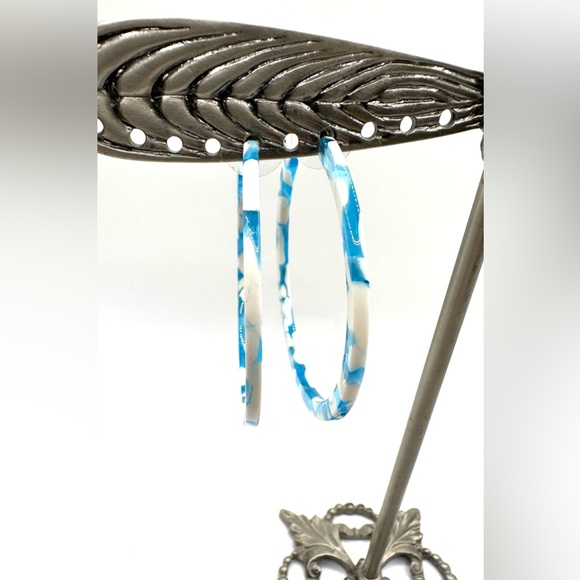 Turquoise Aqua & White Large Hoop Pierced Earrings-Retro Look! - Picture 3 of 10